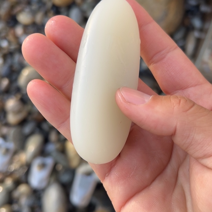 和田玉（糖玉）未镶嵌珠宝奇石