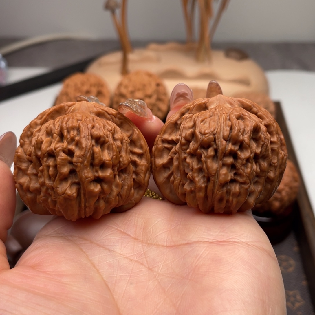 桃核把件四座楼全品44