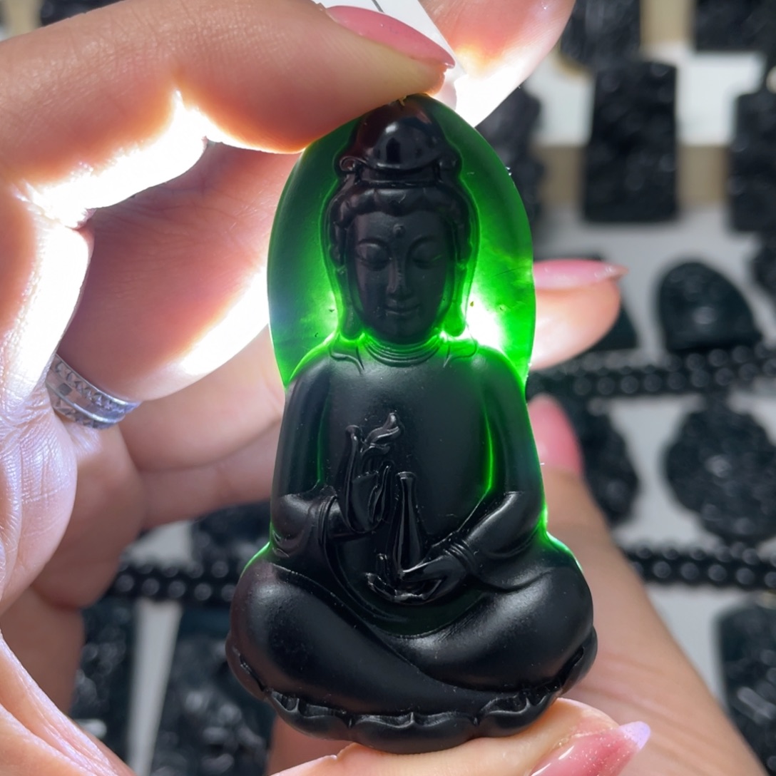 蛇纹石玉未镶嵌吊坠