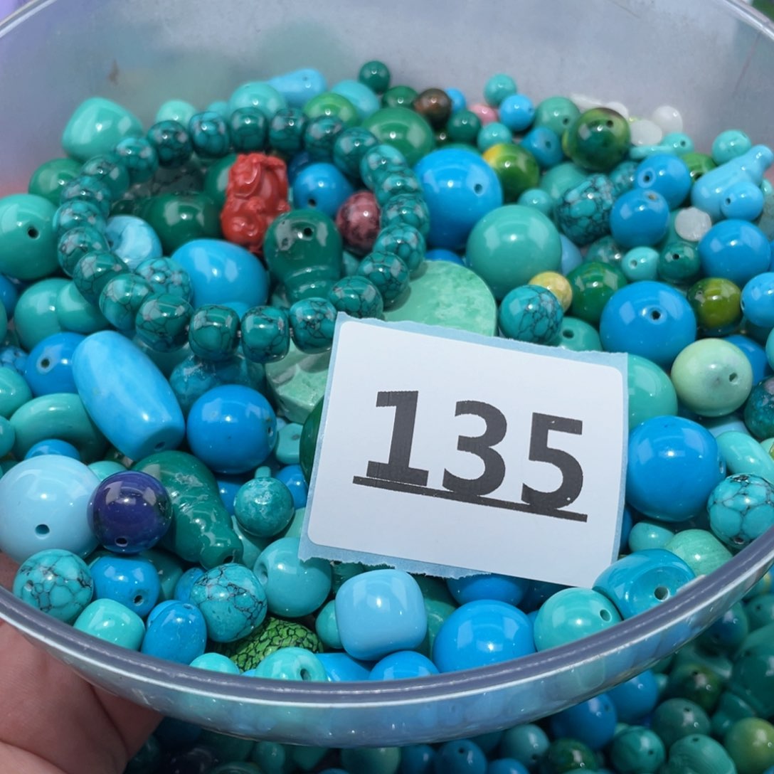 未镶嵌菱锰矿珠宝半成品