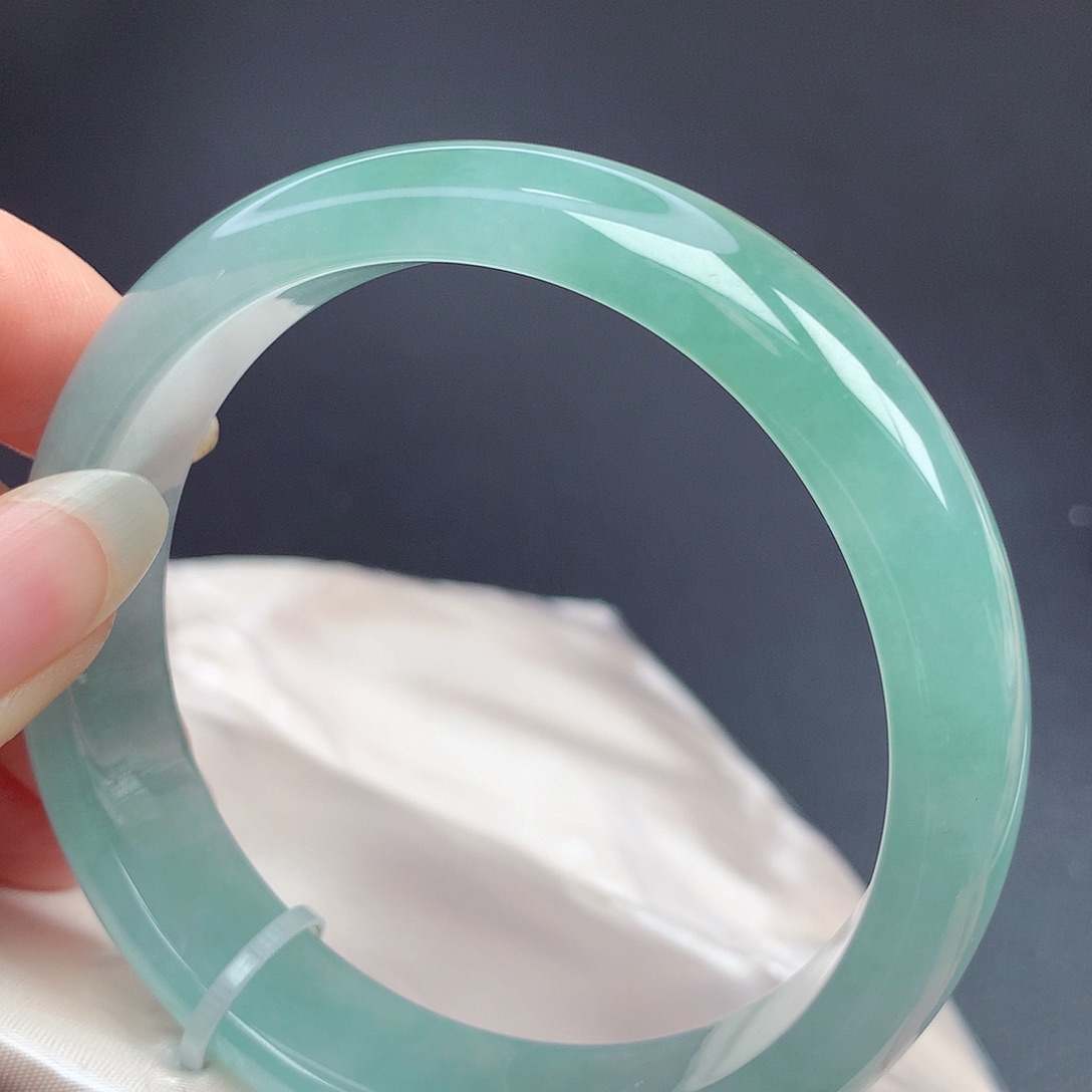 翡翠未镶嵌手镯58.5圈口