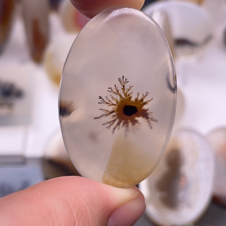 玛瑙/玉髓未镶嵌吊坠(不含链)