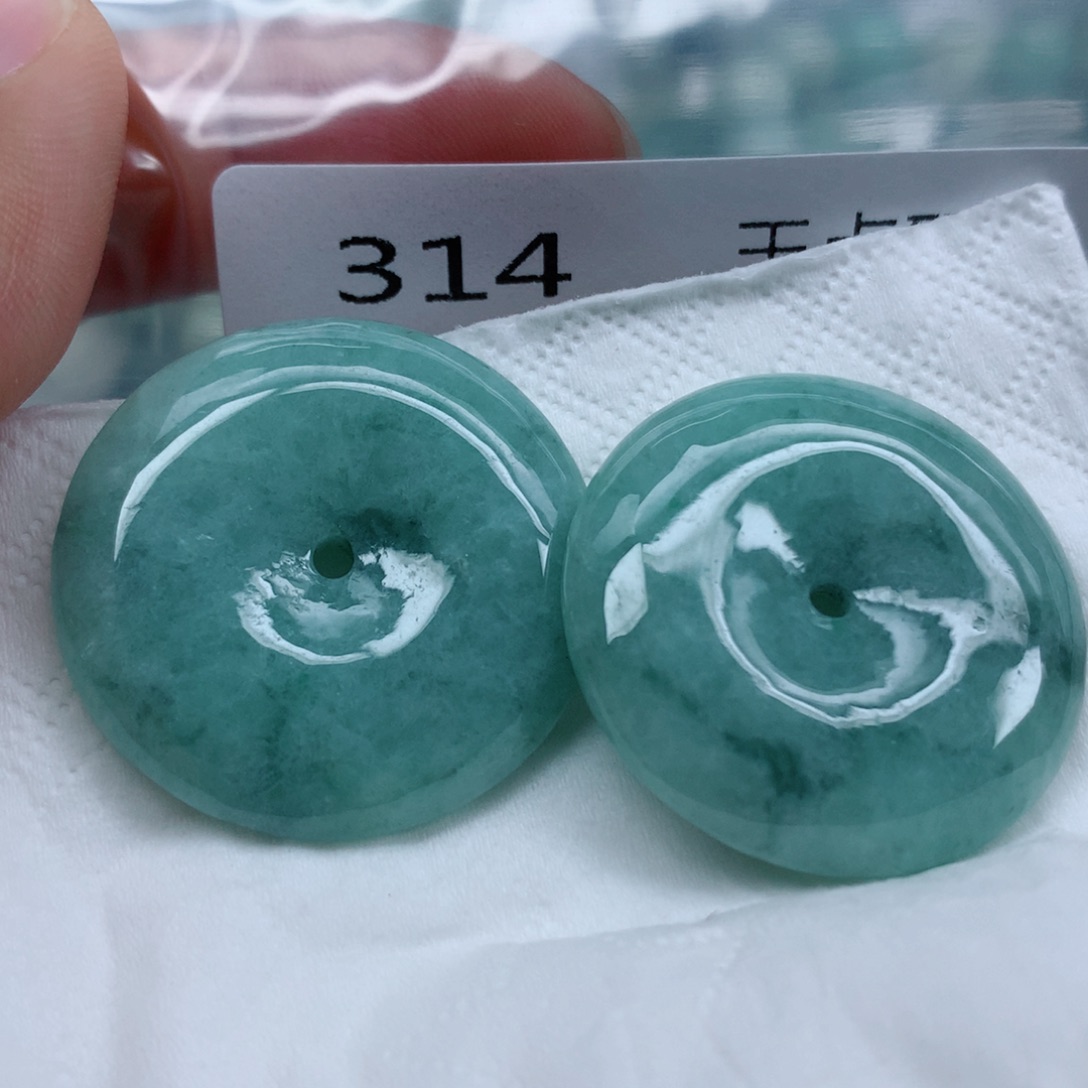 翡翠未镶嵌项链翡翠