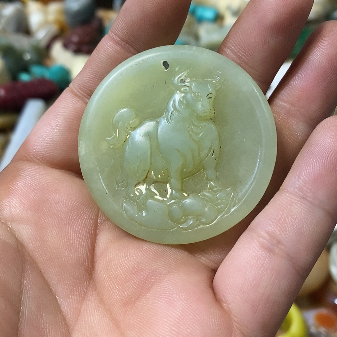 和田玉（糖玉）未镶嵌挂件