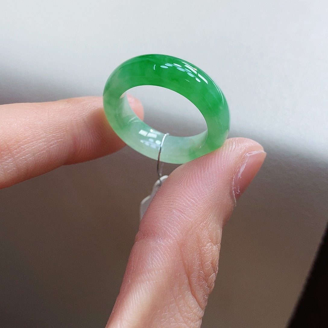 翡翠戒指未镶嵌15号