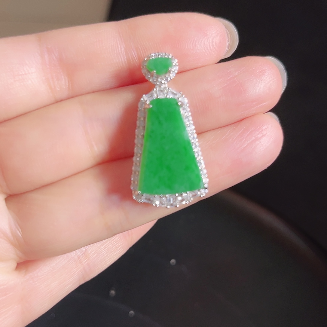 翡翠银S925镶嵌颈饰