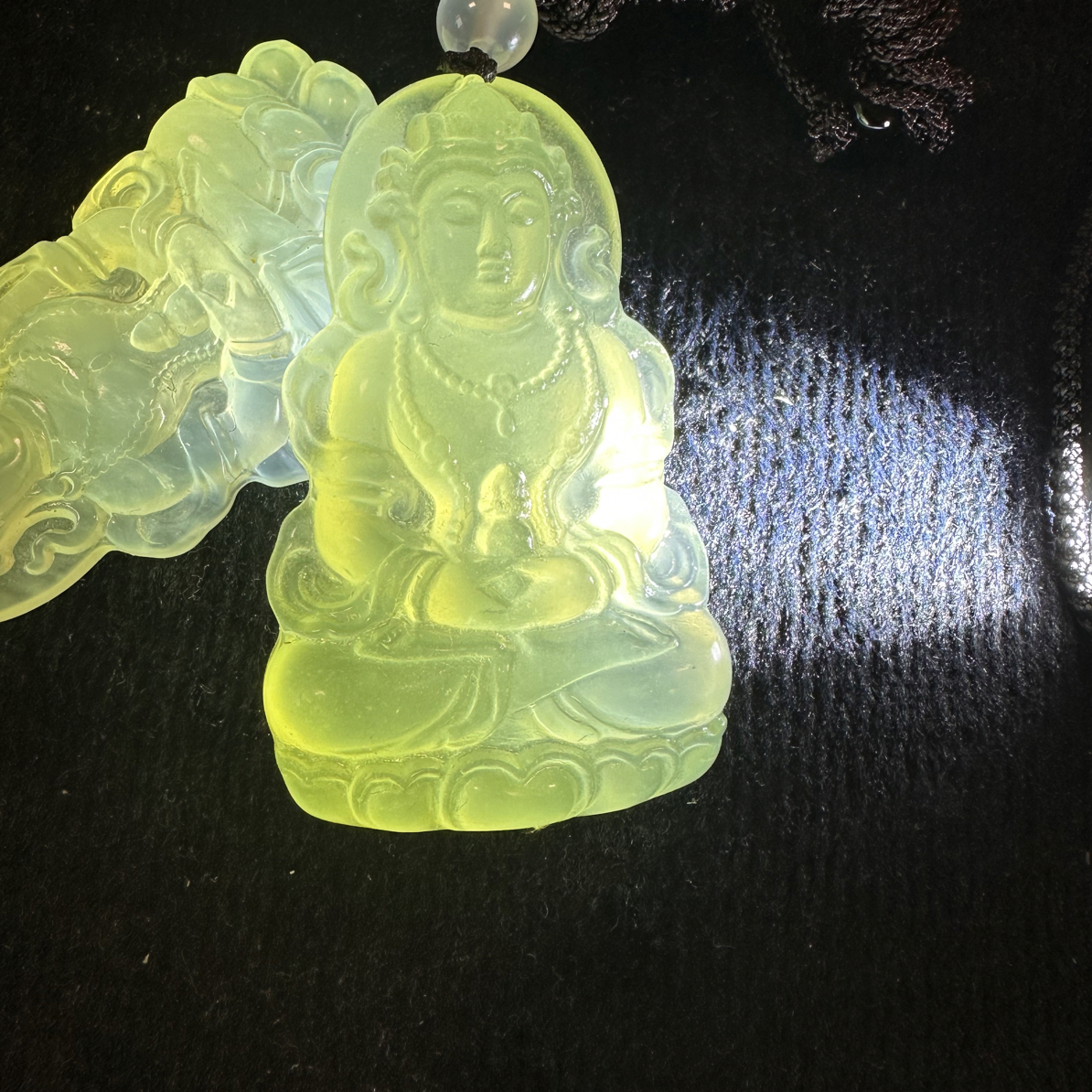 天然玉玉石观音挂件多样性发其一