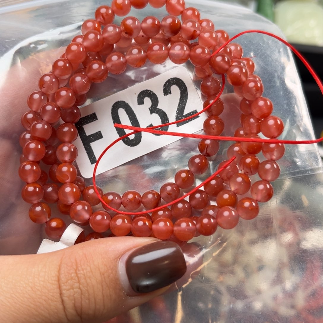 南红玛瑙未镶嵌珠宝奇石