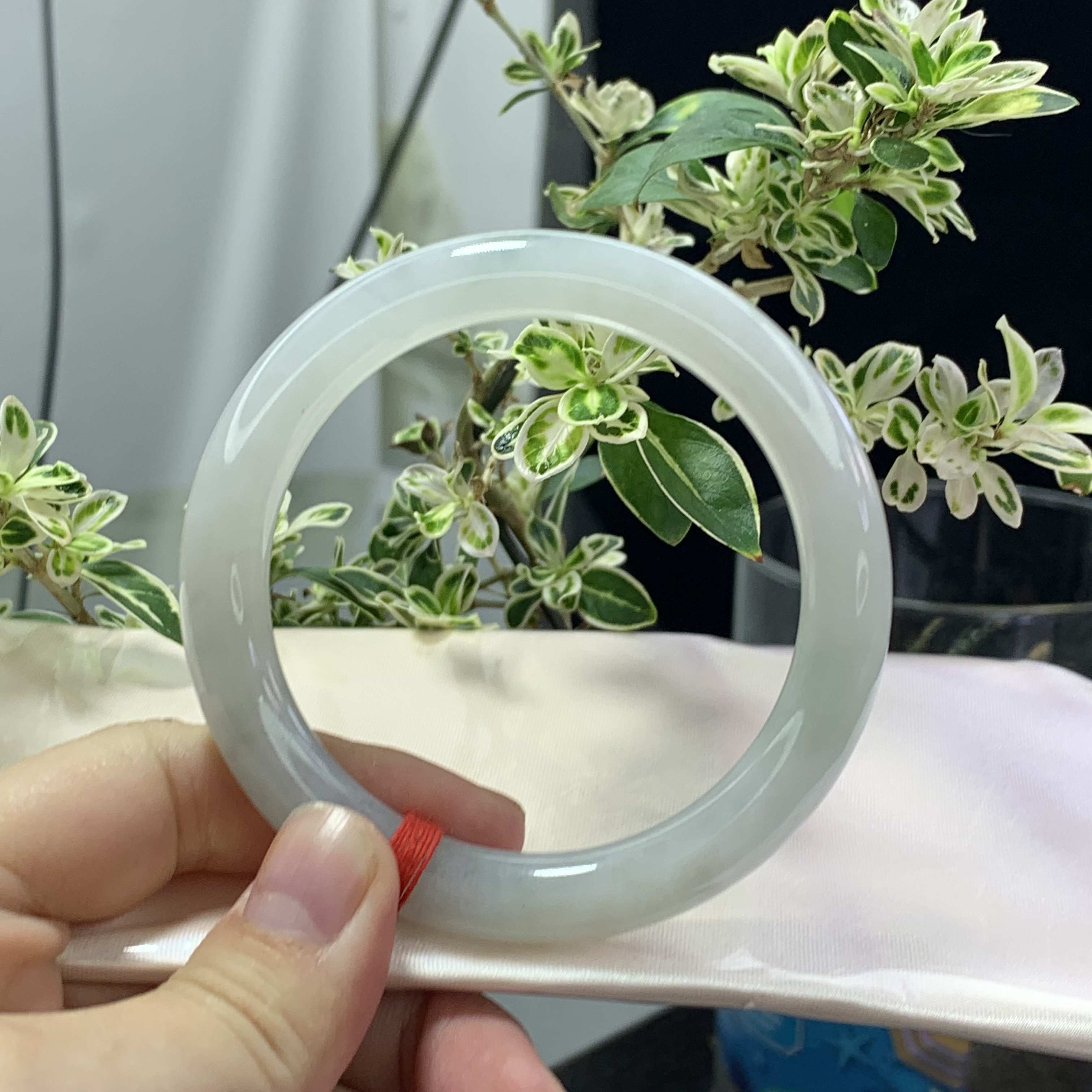 0927号缅甸天然A货翡翠53-54圈口圆条手镯