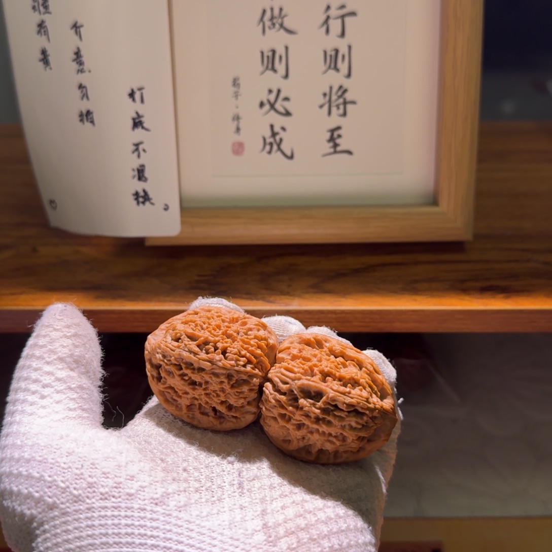 文玩核桃吊坠38拉丝高炮南疆石