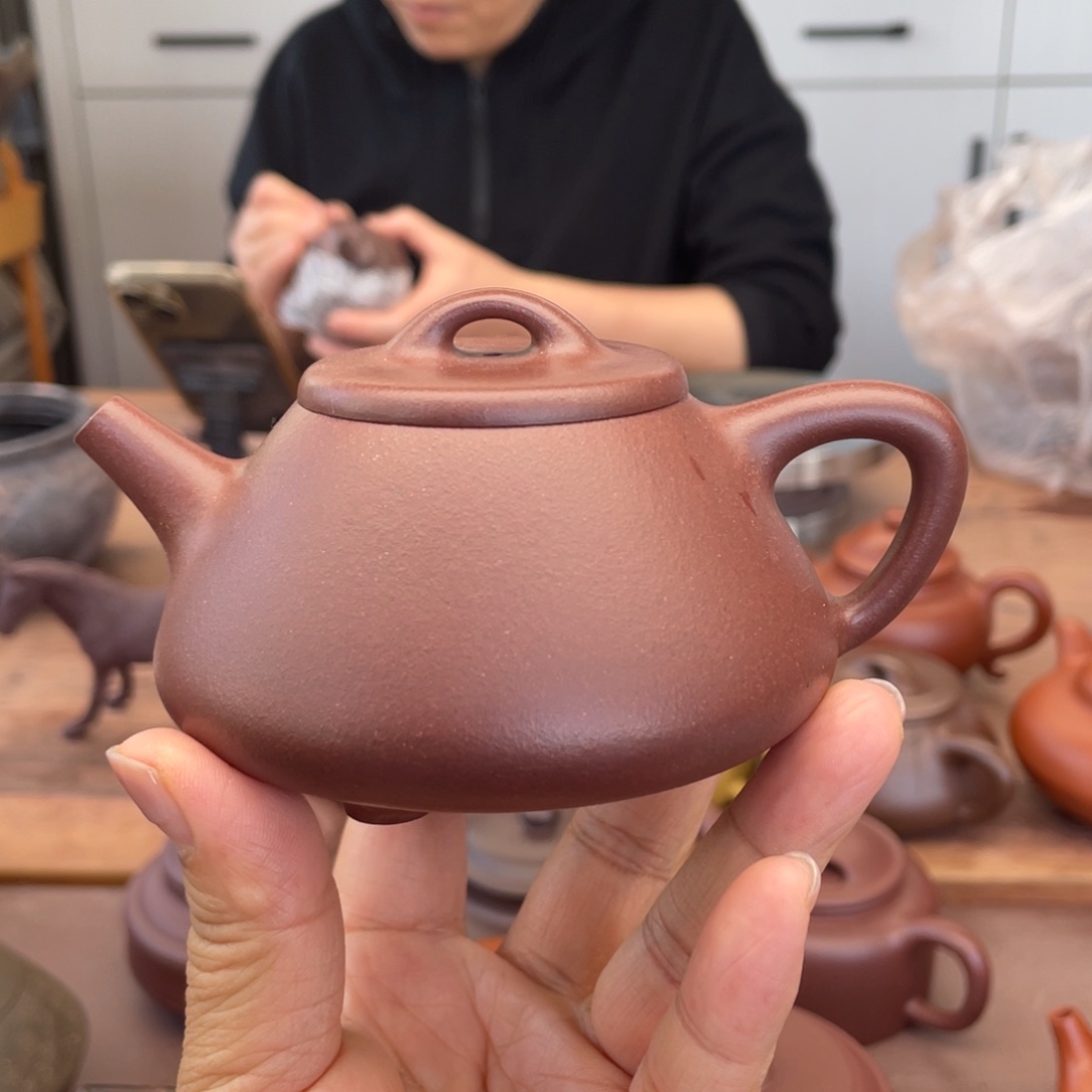 茶壶紫砂底槽清石瓢