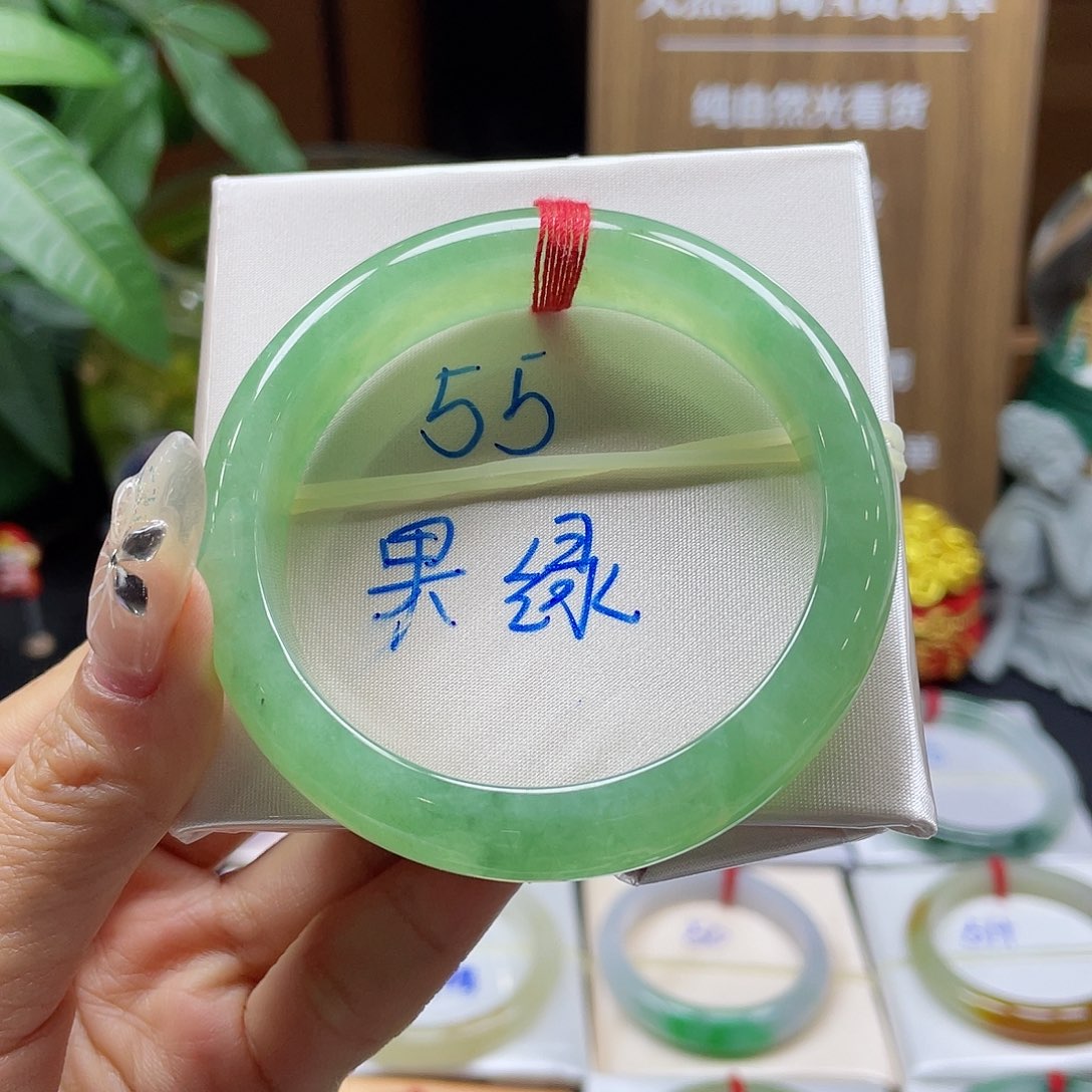 翡翠手镯未镶嵌161 号链接