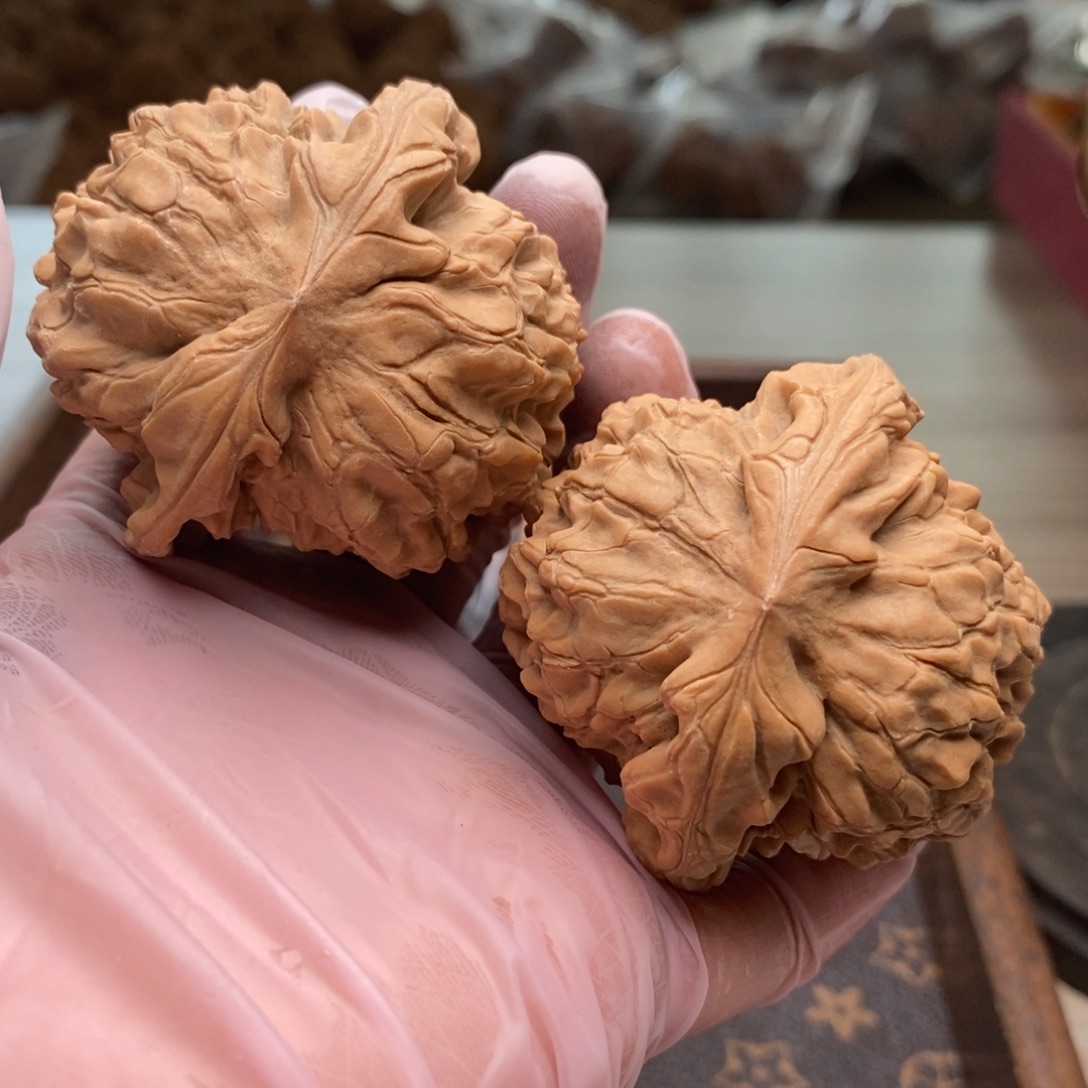 文玩核桃把件龙鼎50尺