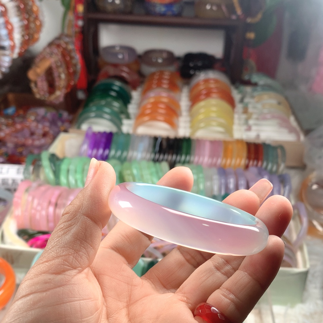 ****玛瑙/玉髓未镶嵌手镯