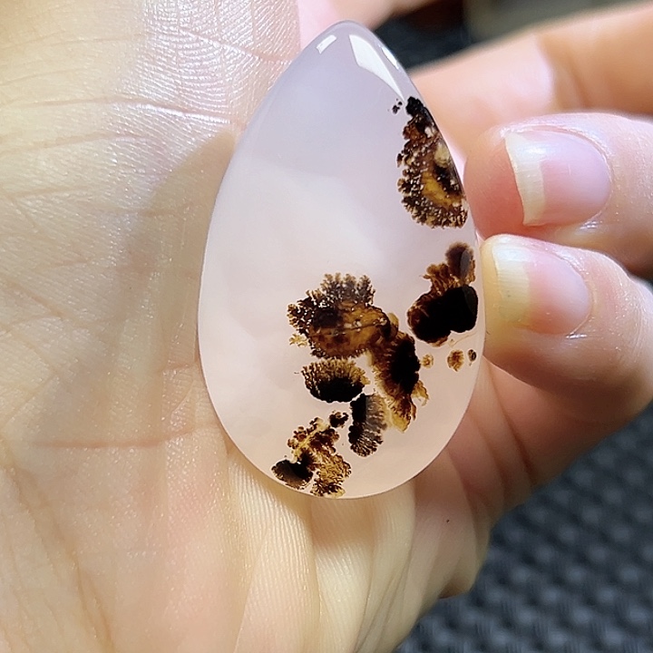 玛瑙/玉髓未镶嵌珠宝半成品