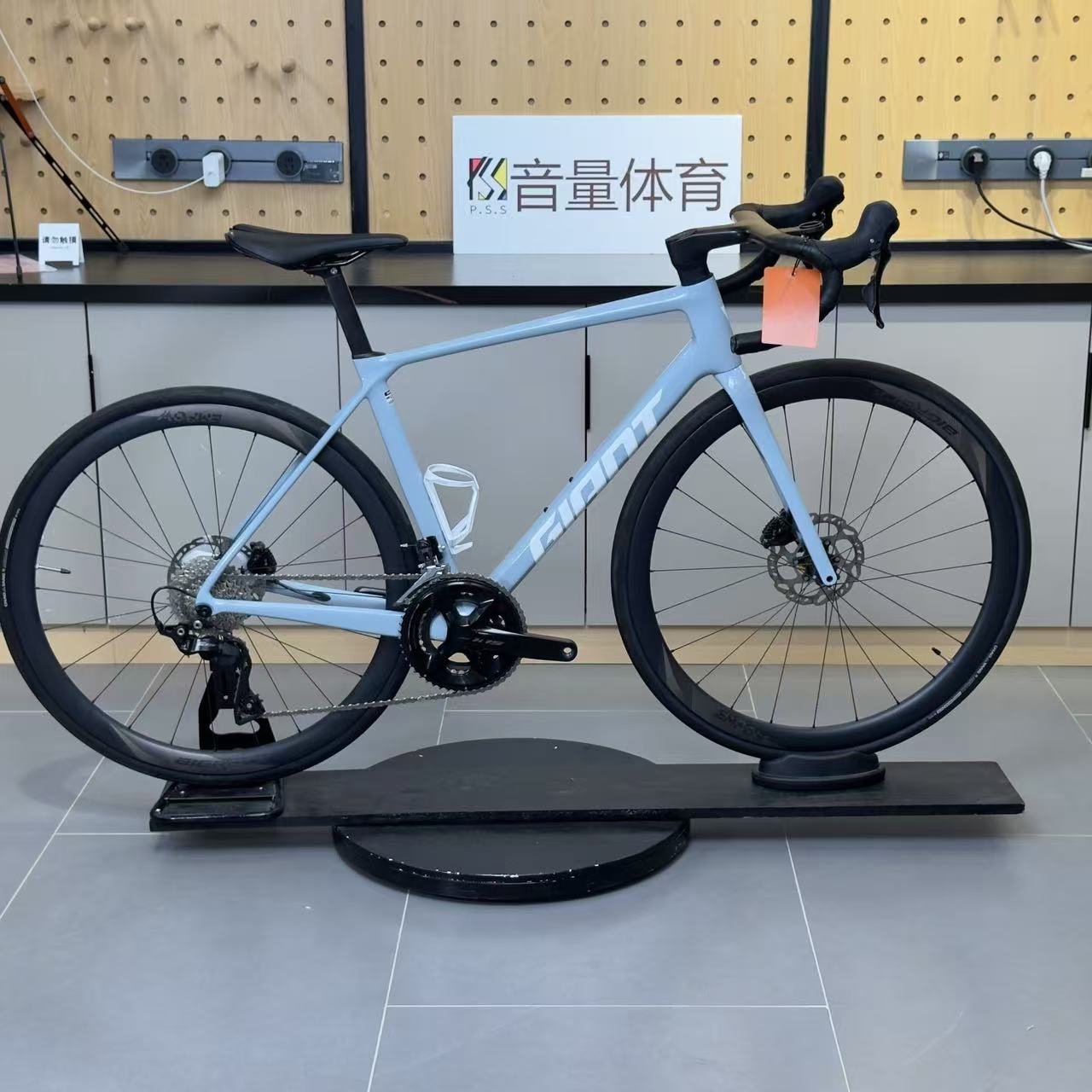 捷安特公路车 TCR ADV 2-NJ 水泥灰尺码M跨高74.3适合身高171-181