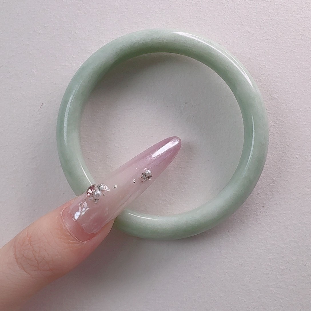 淡****蓝田玉（蛇纹石化大理石玉）手镯未镶嵌