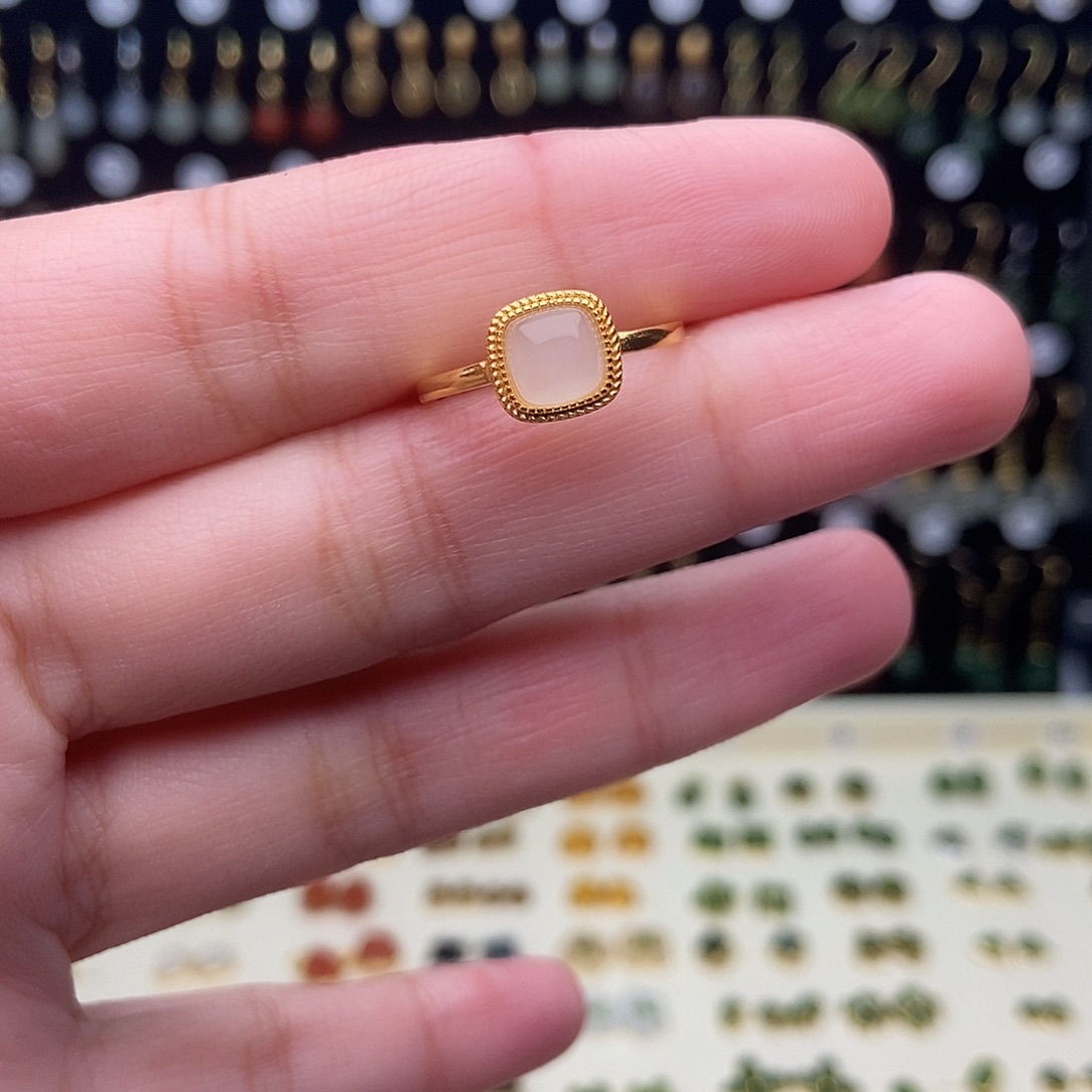 和田玉（碧玉）银S925镀金镶嵌颈饰