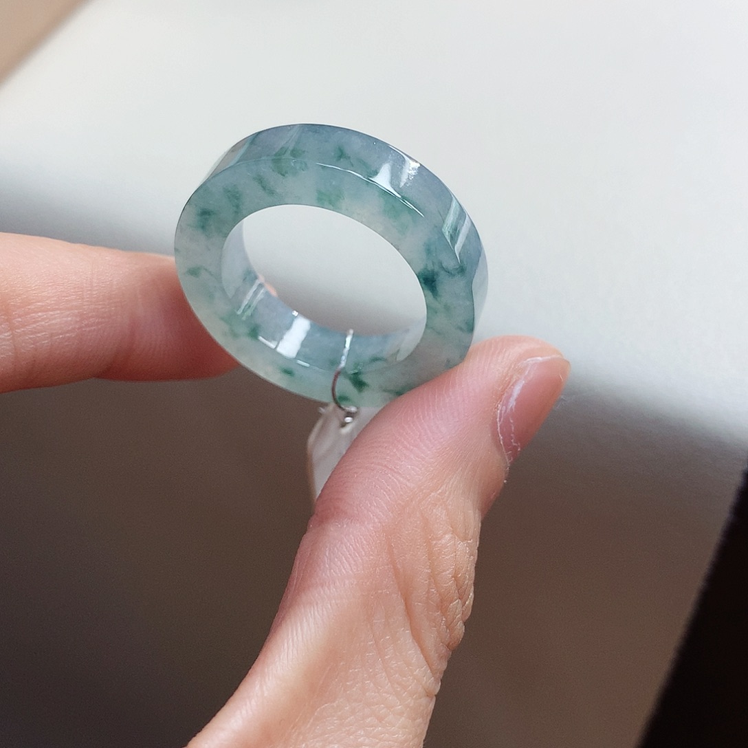 翡翠戒指未镶嵌23号