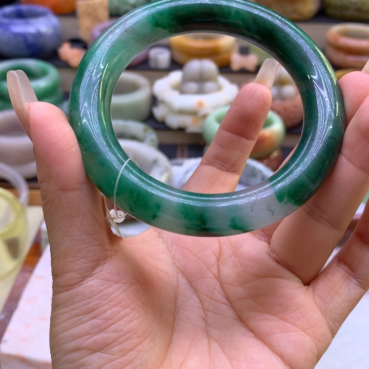 石英质玉2357898754444未镶嵌陈*伊