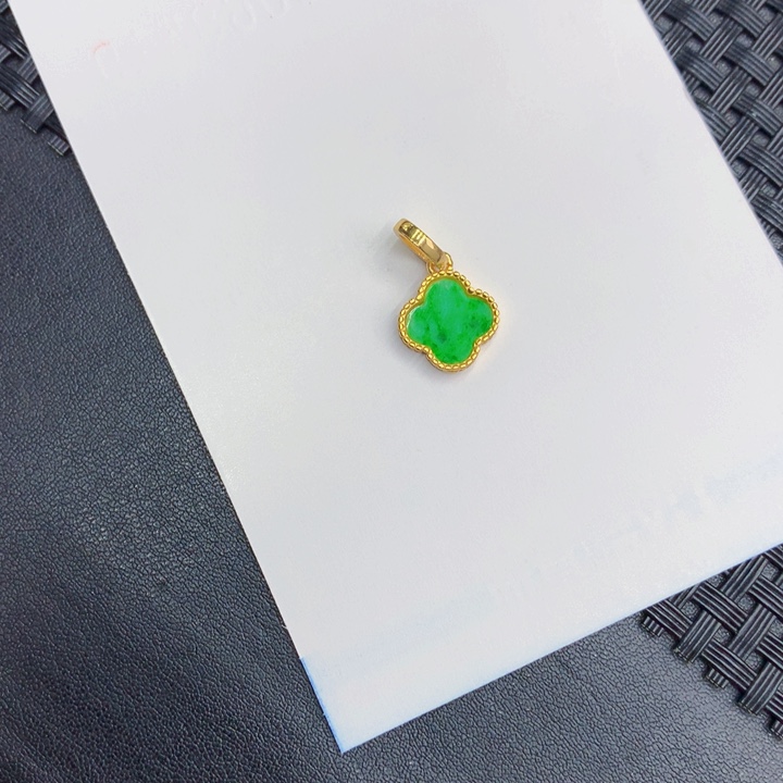 翡翠颈饰银S925镶嵌天然翡翠