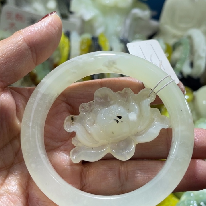 岫玉未镶嵌手镯58