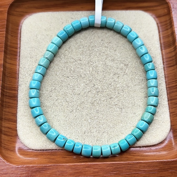 绿松石手链未镶嵌