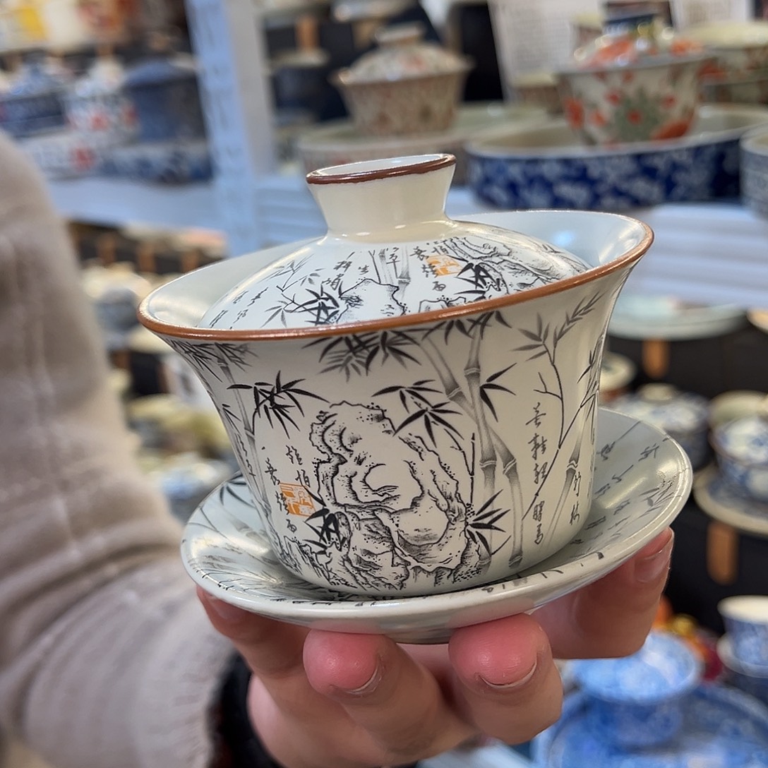 盖碗很漂亮我很喜欢