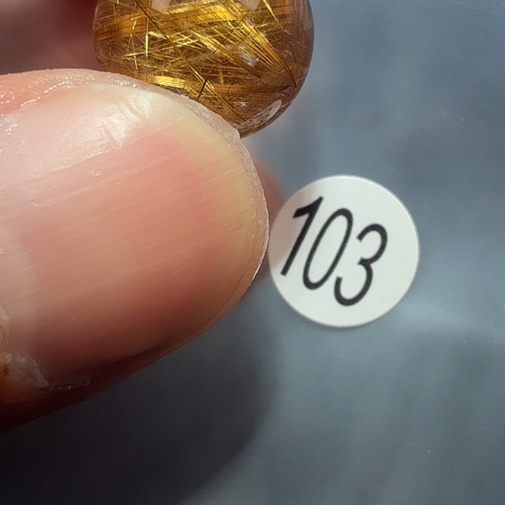 陌***尘吊坠(不含链)未镶嵌水晶