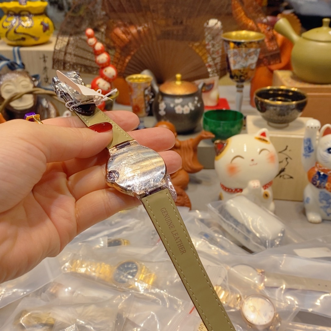 精钢小牛皮（革）精钢石英机芯-人工动能机芯