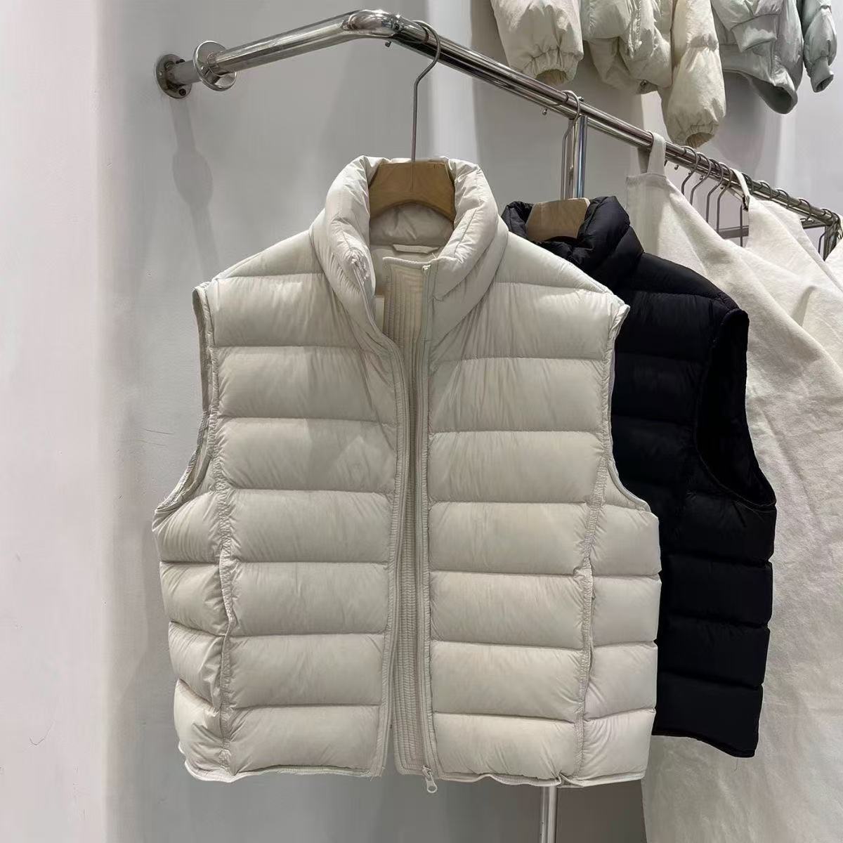 超好看的小排骨白鸭绒马甲女短款2025秋冬新款白鸭绒龟背背心坎肩