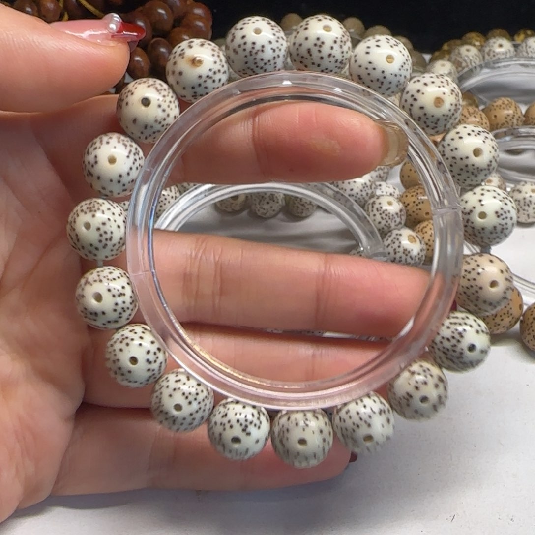 星月菩提吊坠n**t12圆珠海南原生态