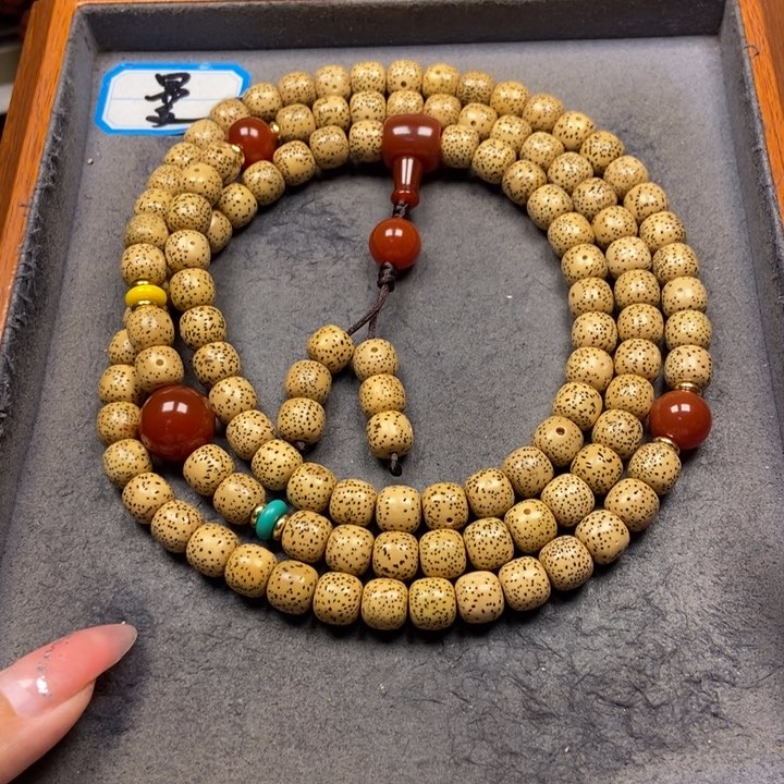 星月菩提吊坠菩提