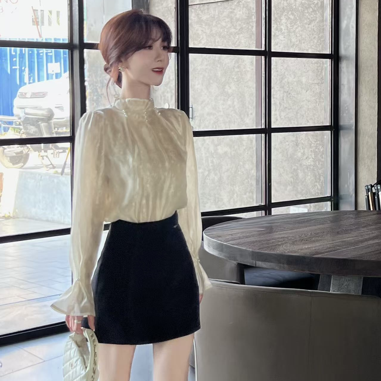 《白月清梦》法式钉珠立领小香风衬衣#百搭西装南瓜裙自带安全裤