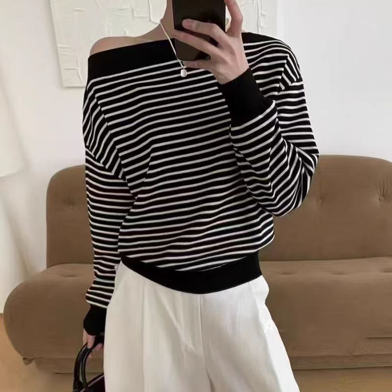 9014号5392#秋一字肩气质休闲长袖上衣毛衣（预）