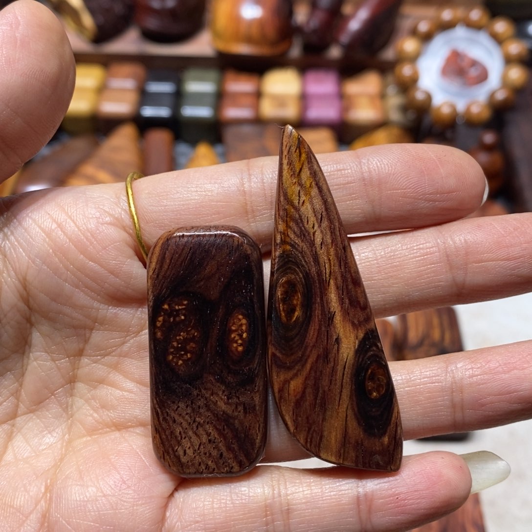 仙***心微凹黄檀（南美大红酸枝）