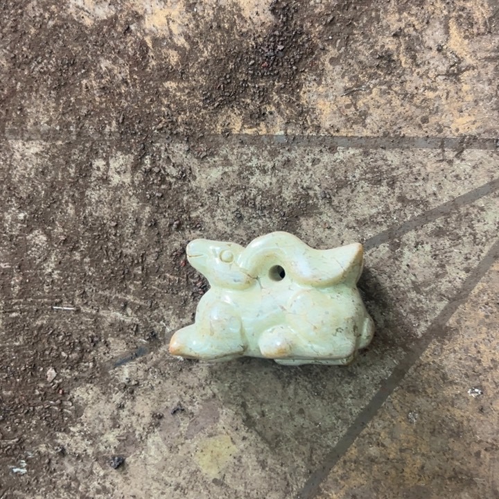 和田玉（黄玉）未镶嵌把件