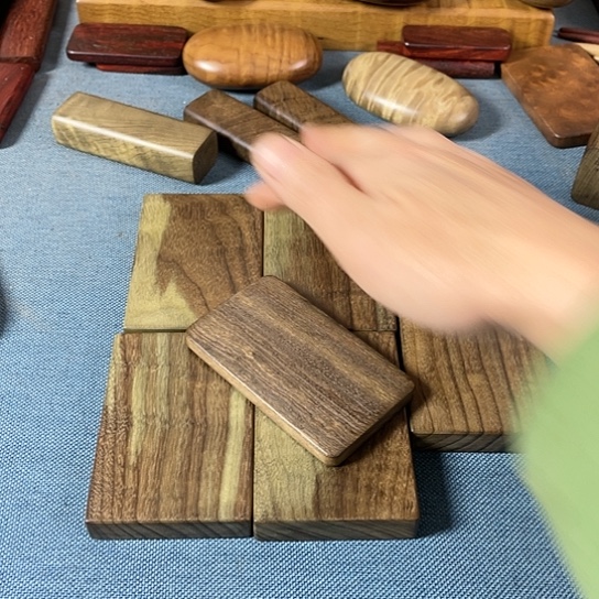 【闪购商品】牛*坤金丝楠阴沉木无事牌六个