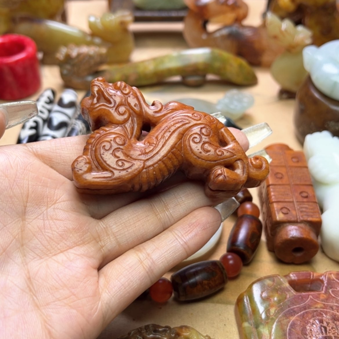 【闪购商品】蛇纹石玉颈饰未镶嵌