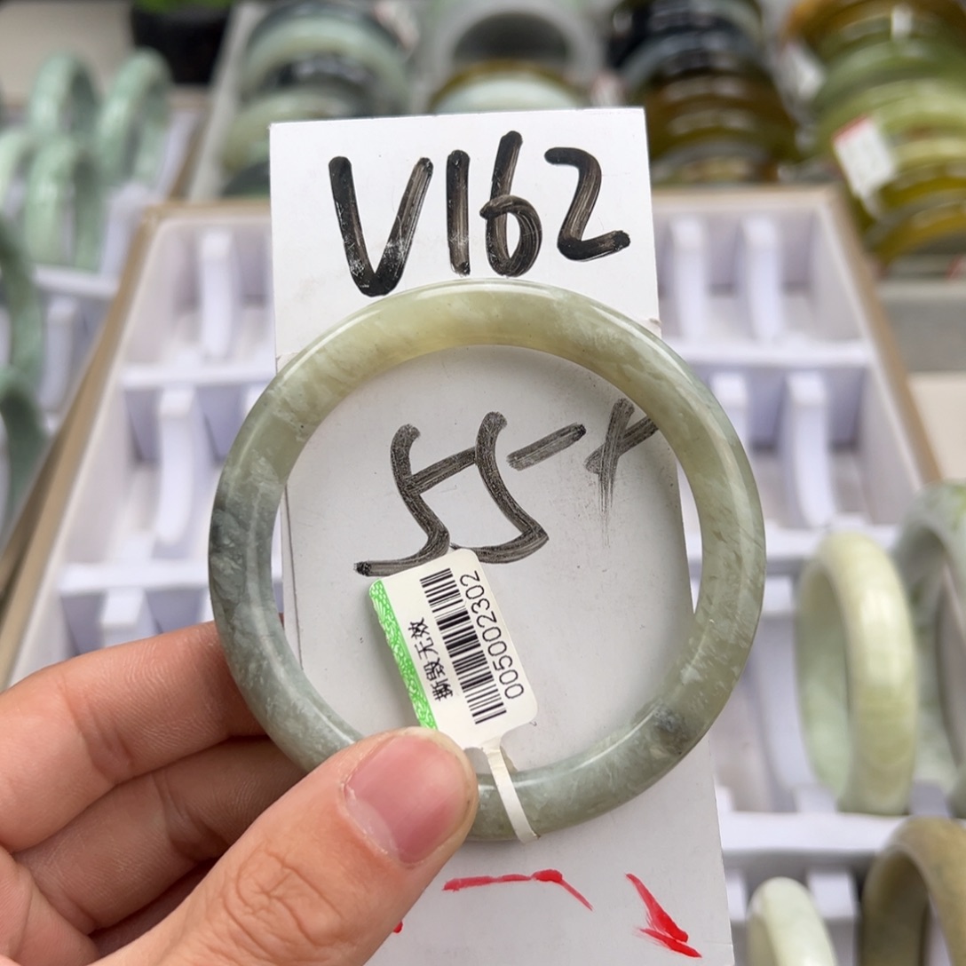 岫玉手镯未镶嵌天然岫玉微瑕