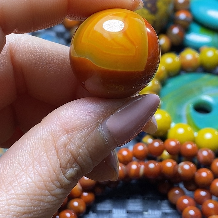 王***龙玛瑙/玉髓未镶嵌颈饰