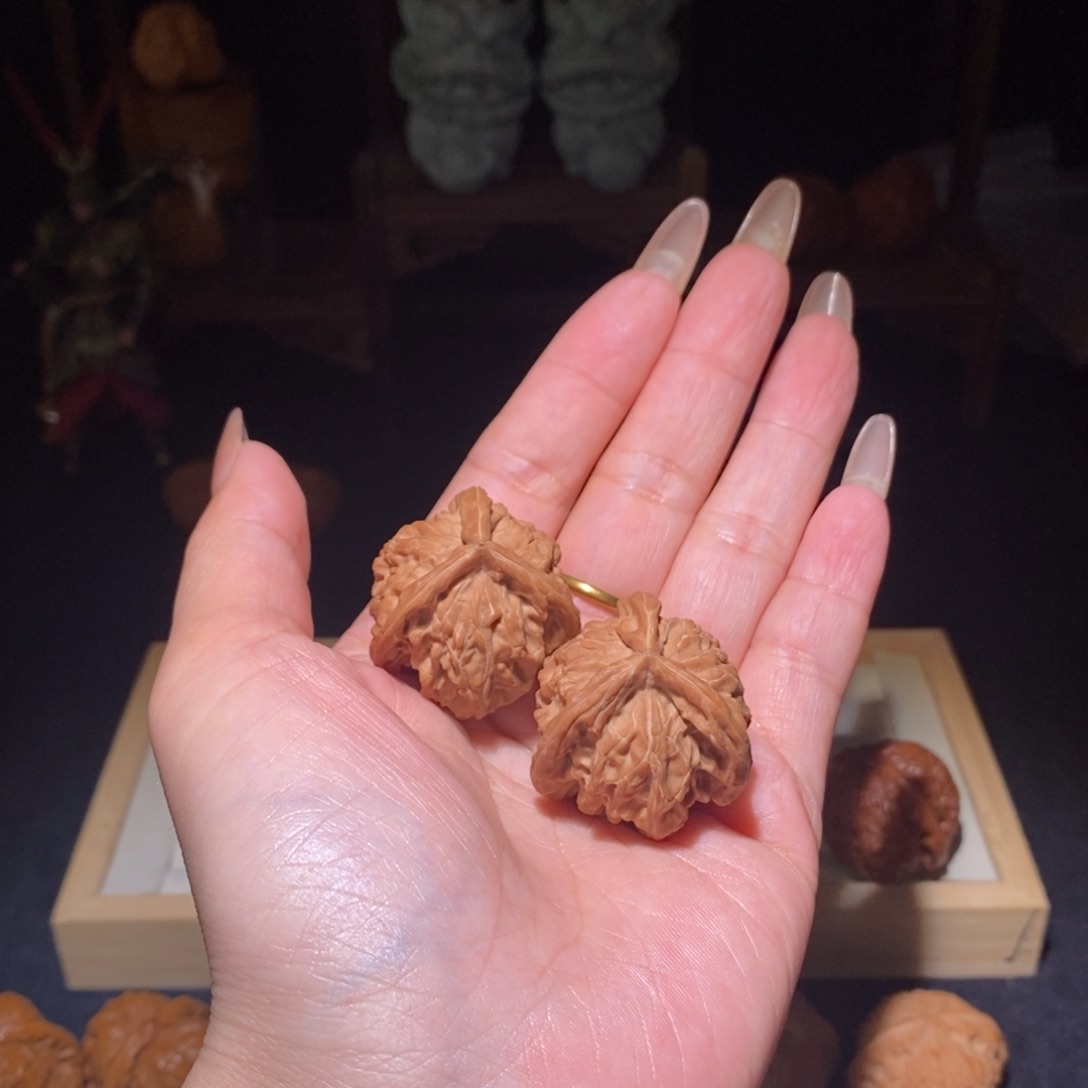 文玩核桃吊坠盘山公子帽33