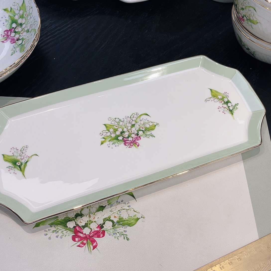 骨瓷大托盘———————————-