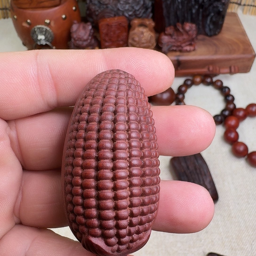 木雷击枣木玉米手把件