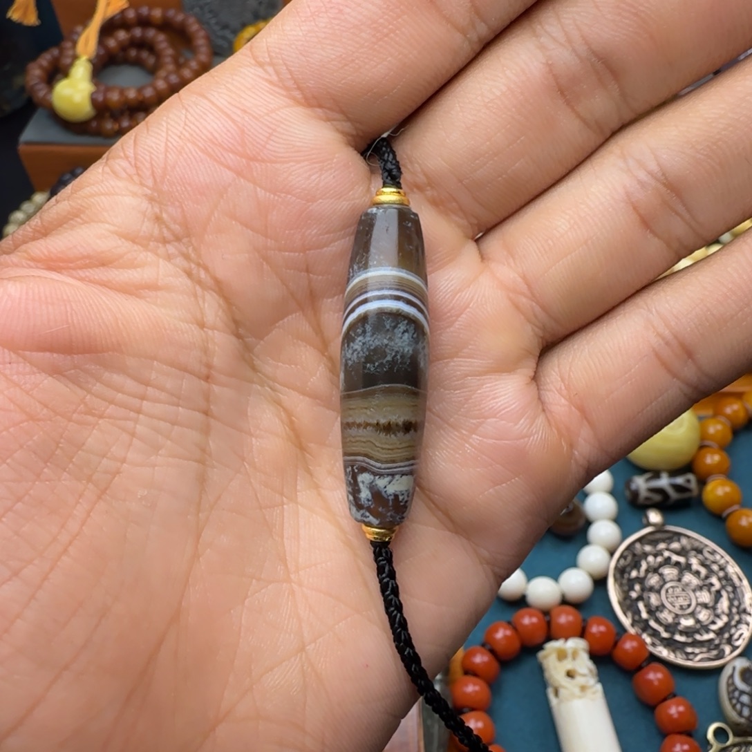 非金属非金属藏系带皮缠丝