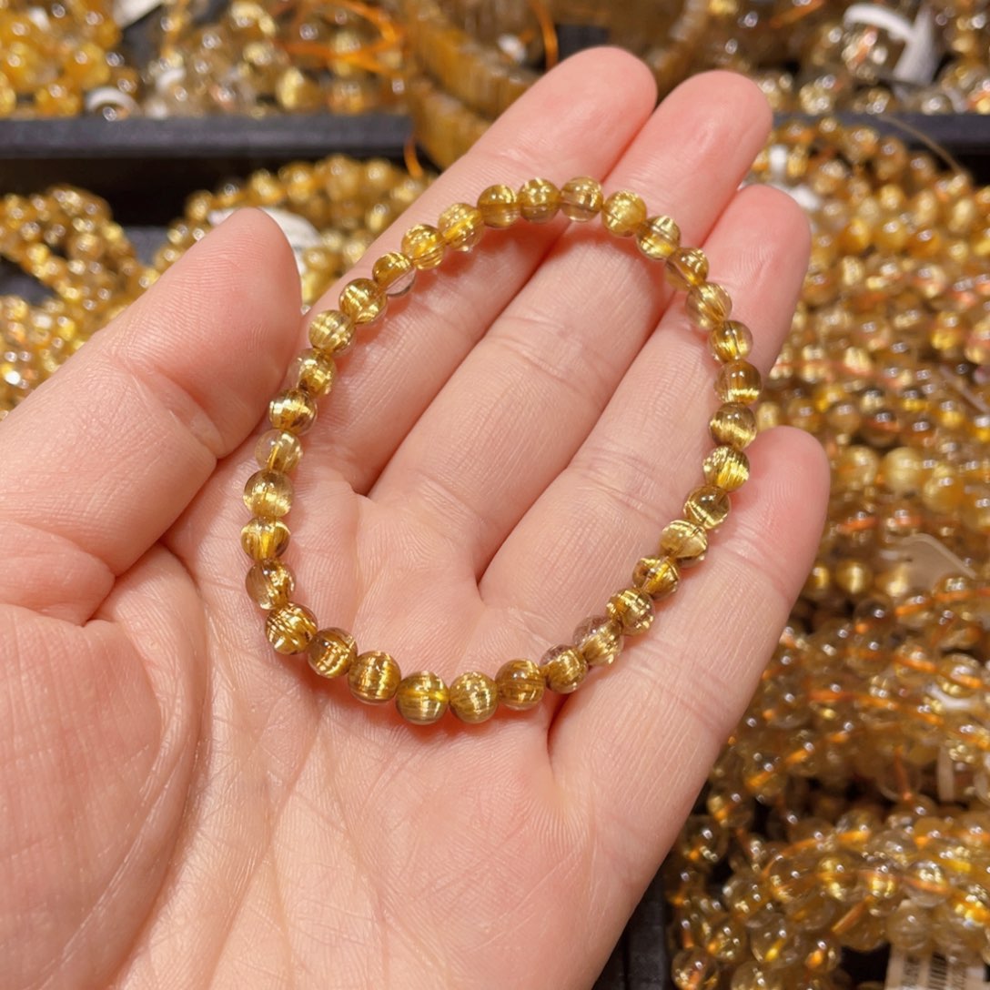 水晶手链未镶嵌海**娘天然水晶手链