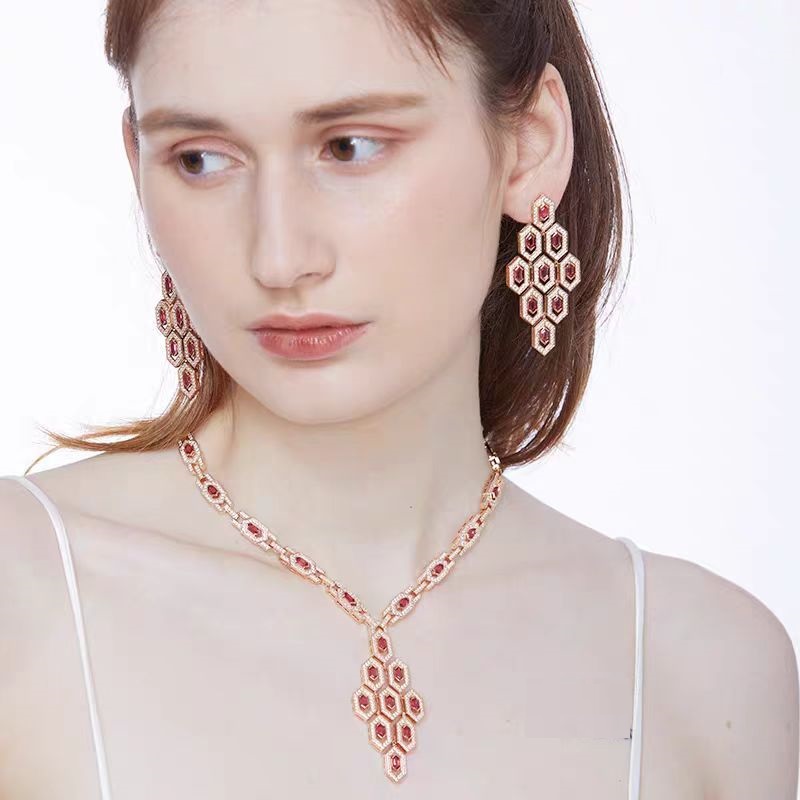 18K金镶嵌红宝石轻奢民族风设计师项链#2312