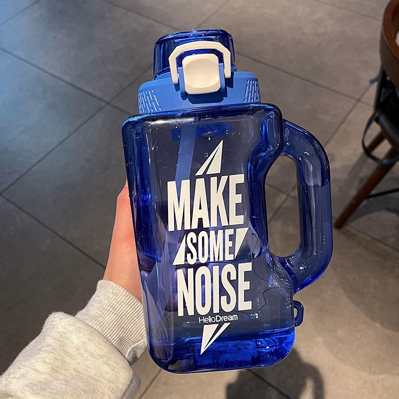 运动健身1.8L大容量水杯颜色不挑