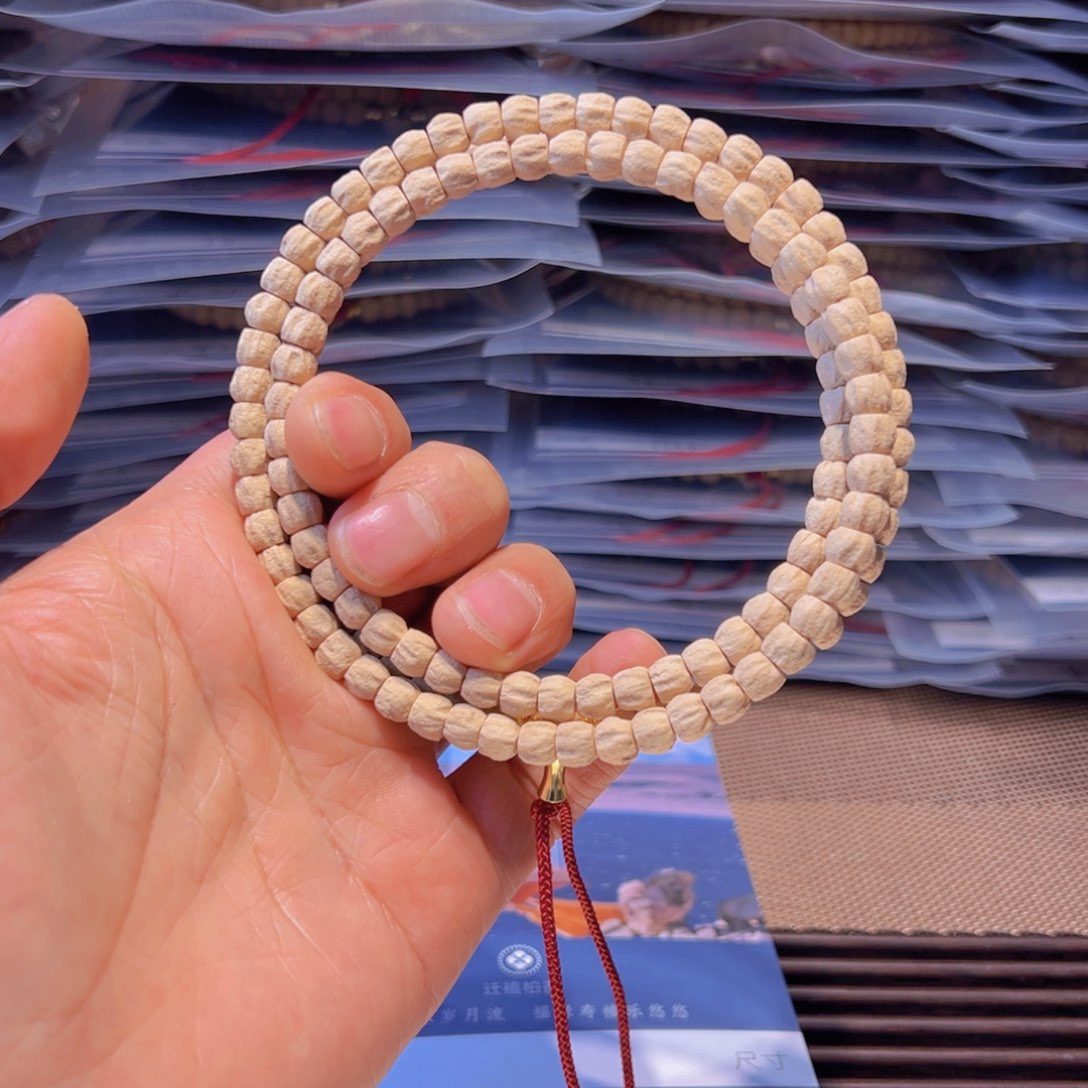 柏香籽/百香籽吊坠人*哥