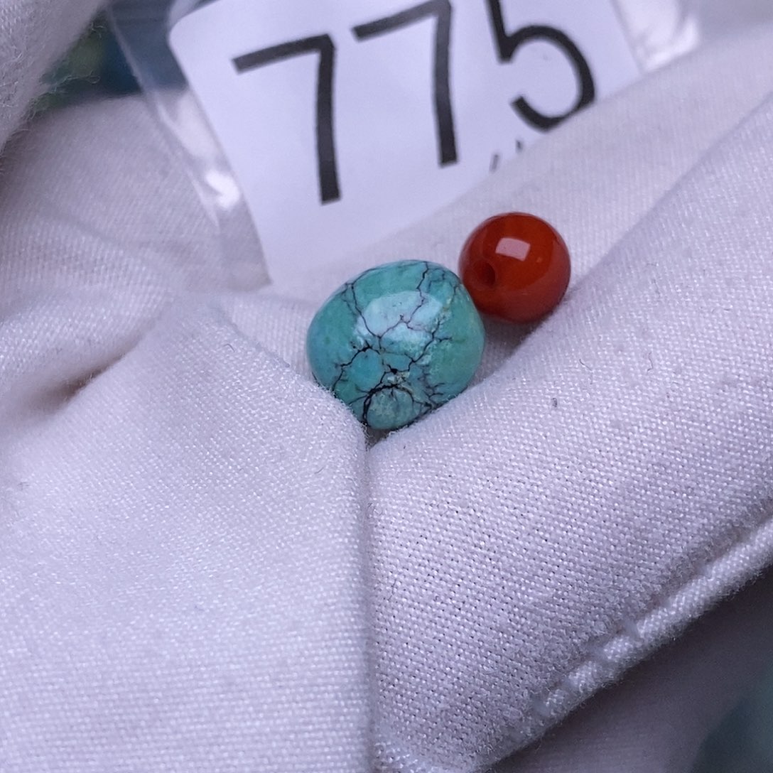 南红玛瑙未镶嵌珠宝奇石